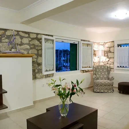 Villa C. Katopodis Mansion Katoméri